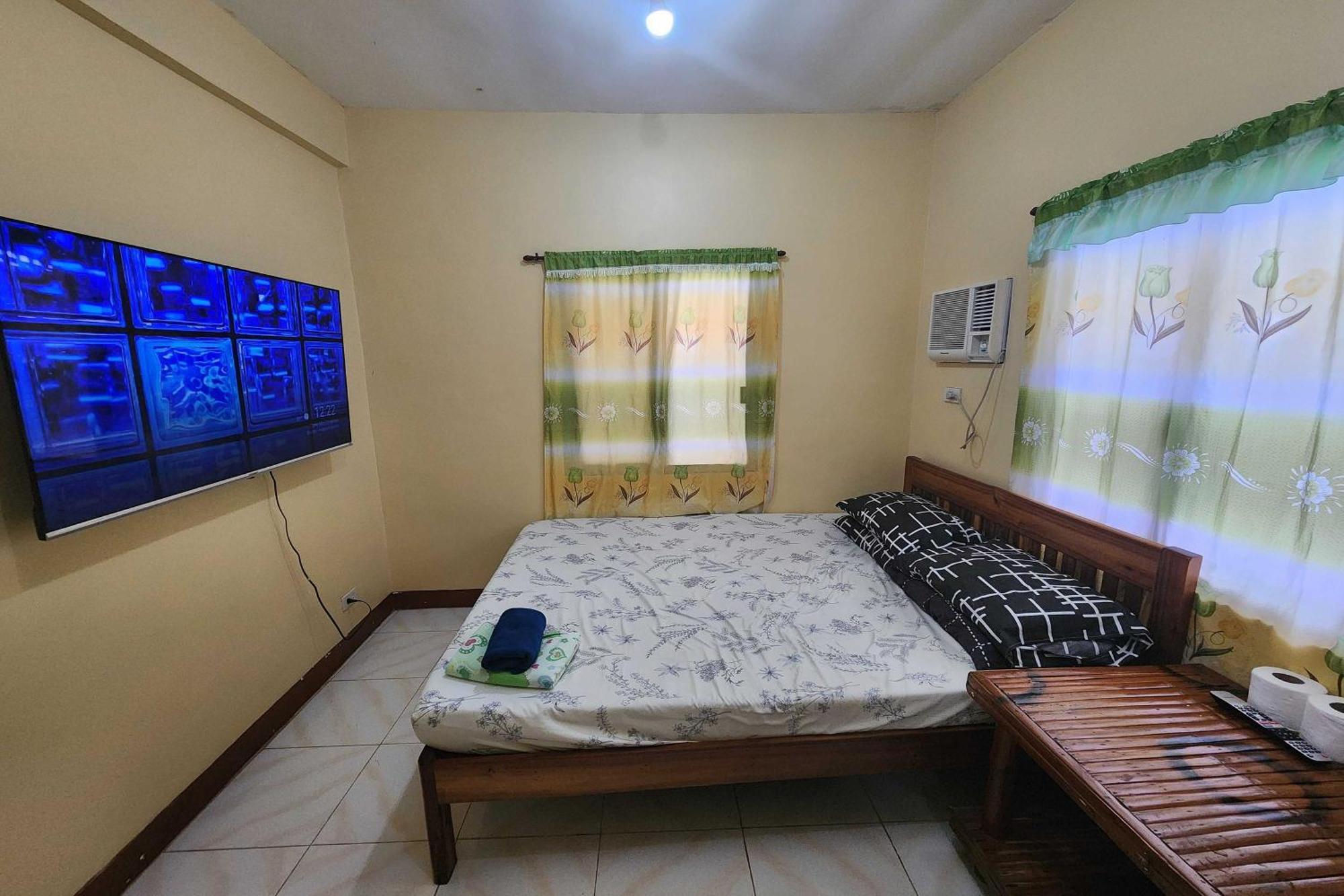 Larosa Hostel Puerto Princesa Eksteriør bilde