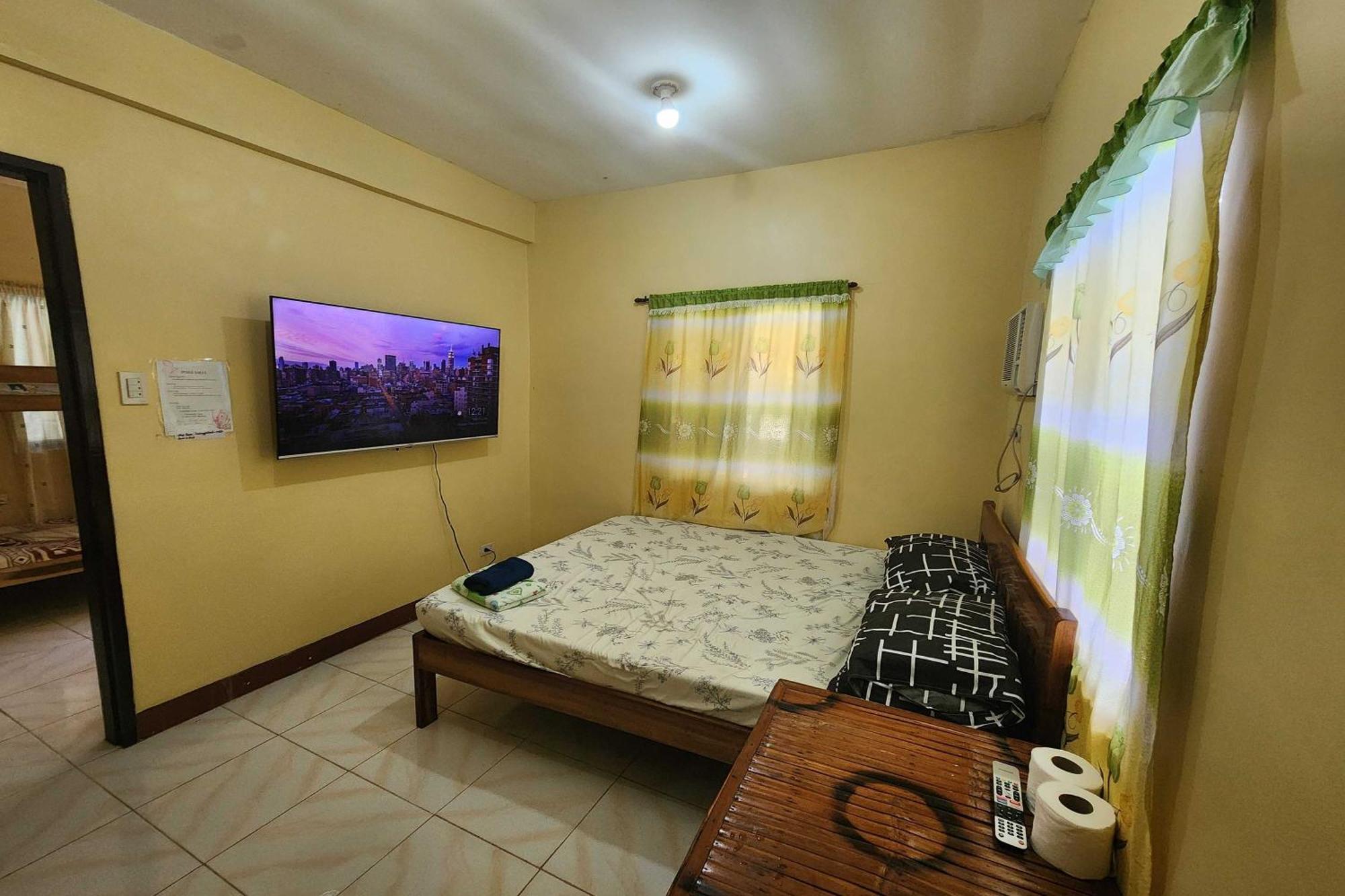 Larosa Hostel Puerto Princesa Eksteriør bilde